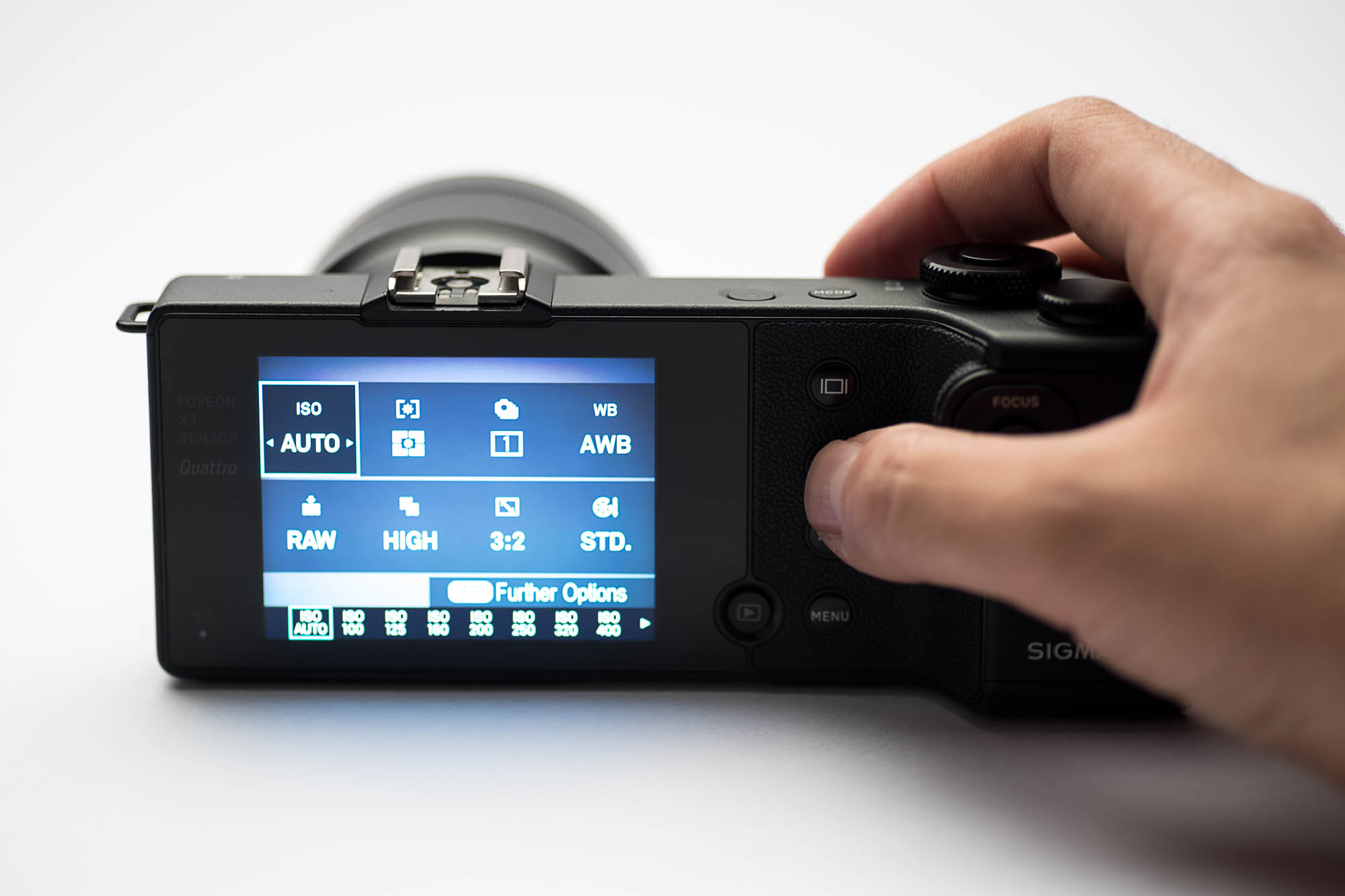 Sigma dp1 Quattro Review: a fixed-lens compact with a bold